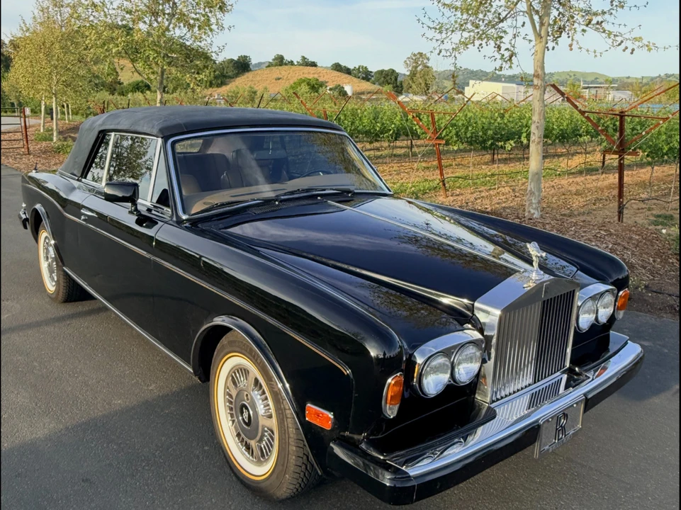 1990 Rolls-Royce Corniche Series III - Image 2 of 21