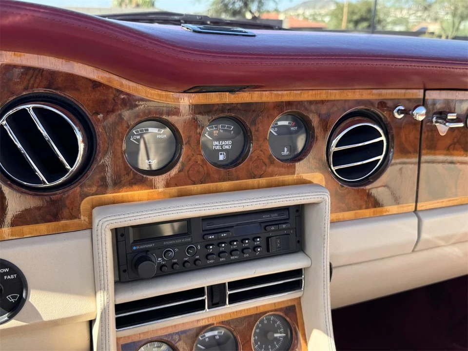 1990 Rolls-Royce Corniche Series III - Image 19 of 31