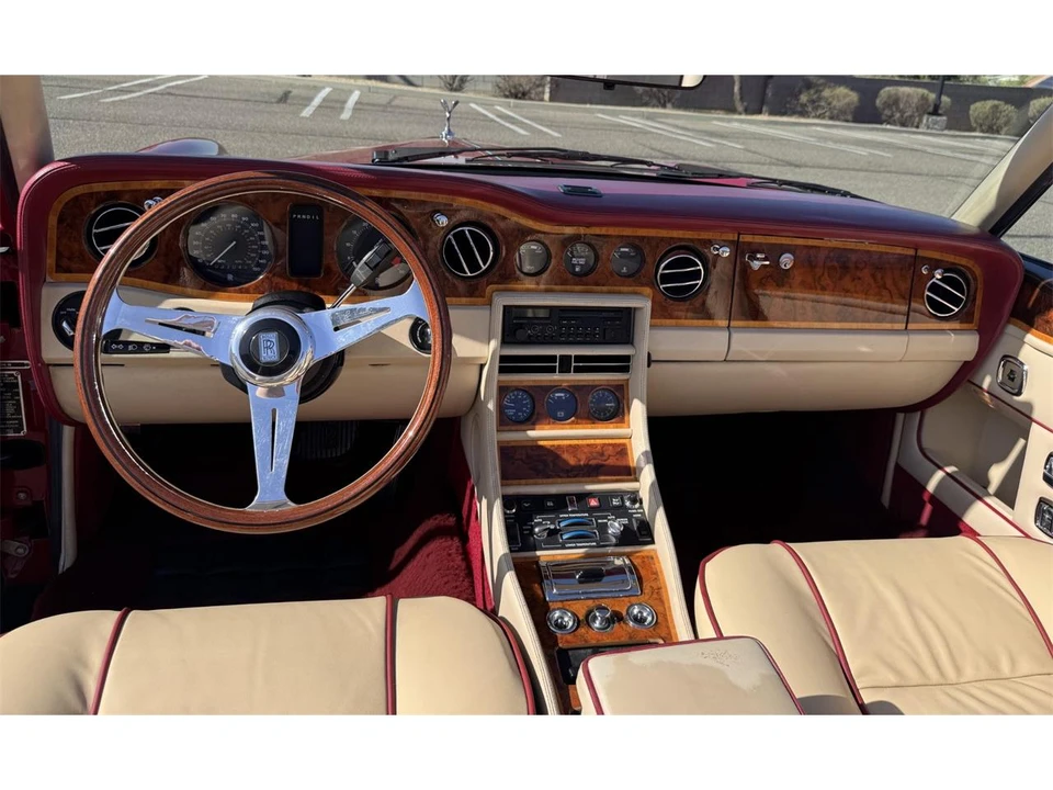 1990 Rolls-Royce Corniche Series III - Image 15 of 31
