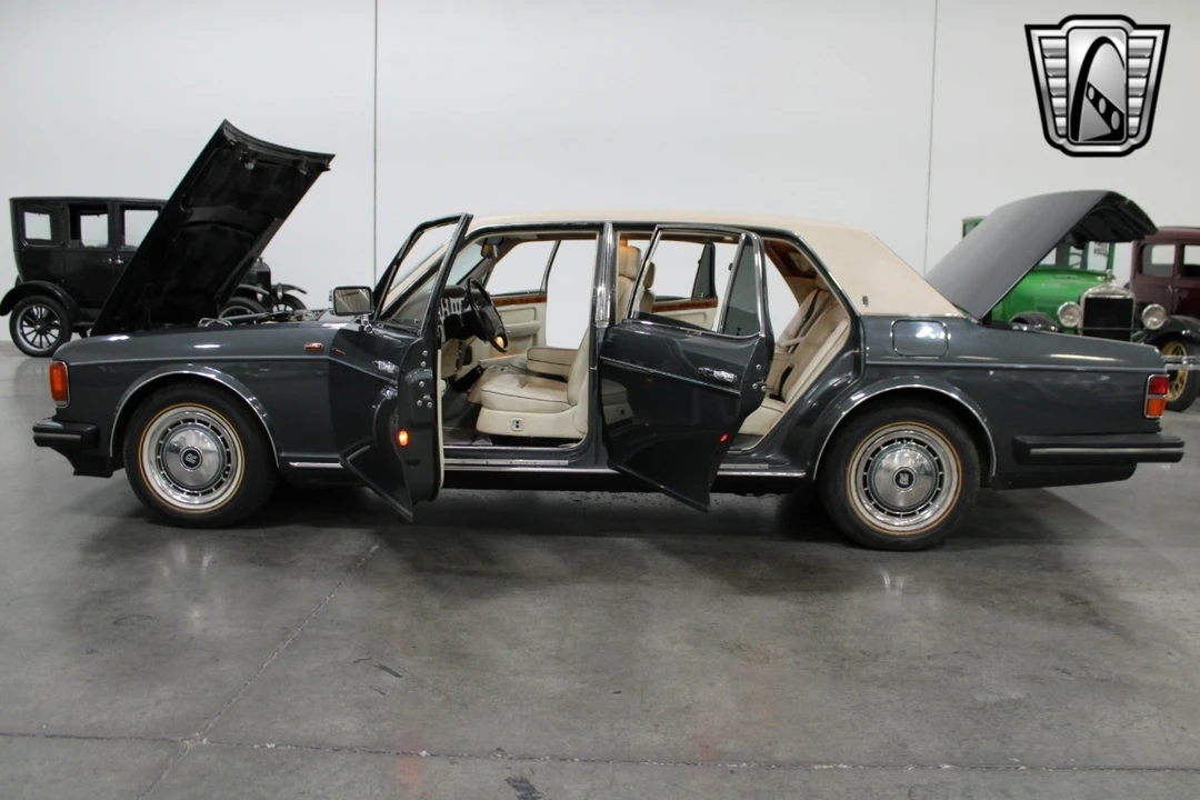 1990 Rolls-Royce Silver Spur & Spirit II - Image 9 of 12