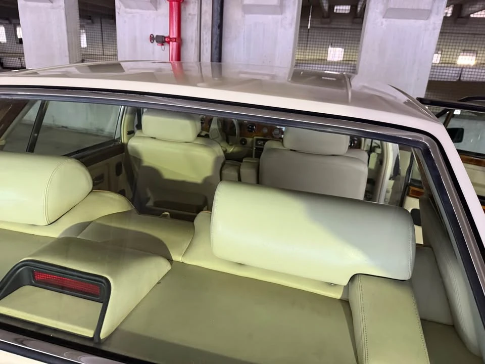 1990 Rolls-Royce Silver Spur & Spirit II - Image 8 of 18