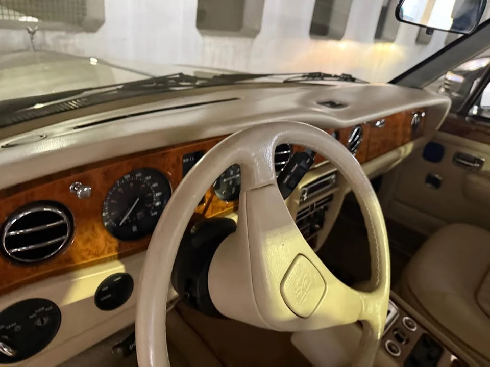 1990 Rolls-Royce Silver Spur & Spirit II - Image 15 of 18