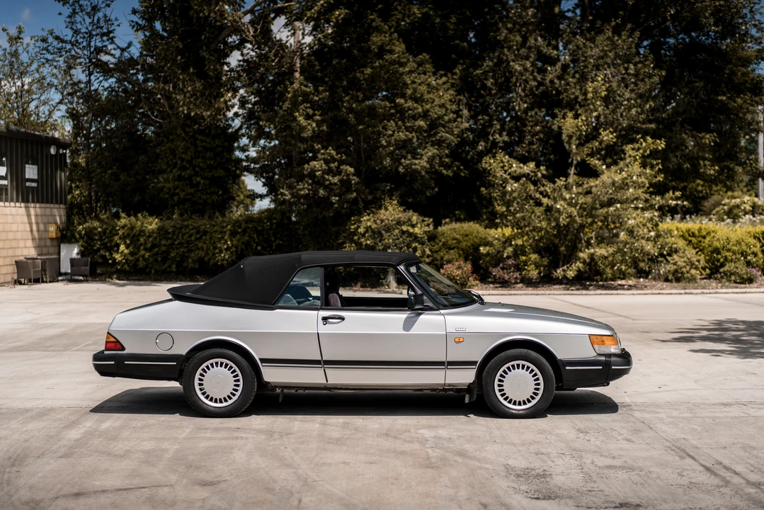 1990 Saab 900 1st Gen - Image 16 of 31