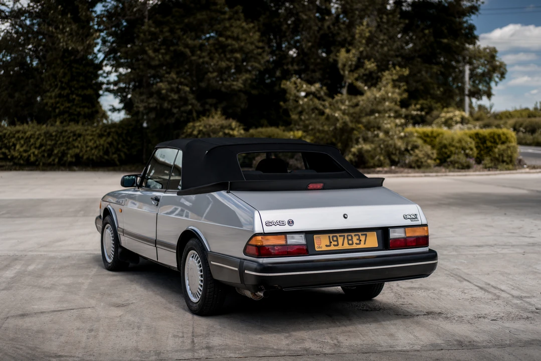 1990 Saab 900 1st Gen - Image 25 of 31