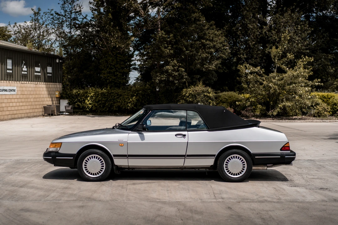 1990 Saab 900 1st Gen - Image 26 of 31