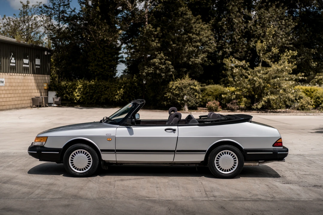 1990 Saab 900 1st Gen - Image 30 of 31