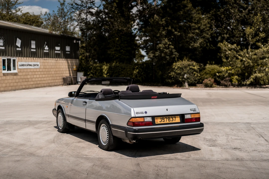 1990 Saab 900 1st Gen - Image 9 of 31