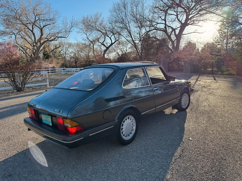 1990 Saab 900 1st Gen - Image 20 of 31