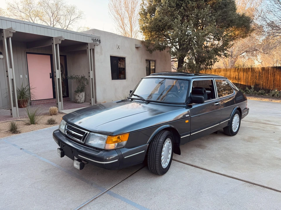 1990 Saab 900 1st Gen - Image 8 of 31