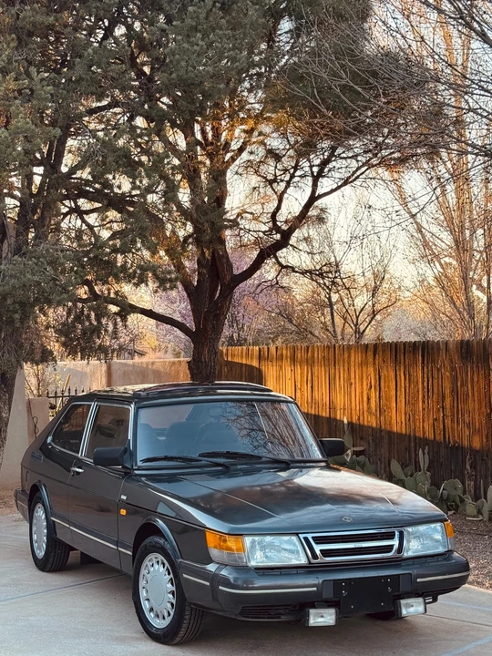 1990 Saab 900 1st Gen - Image 13 of 31