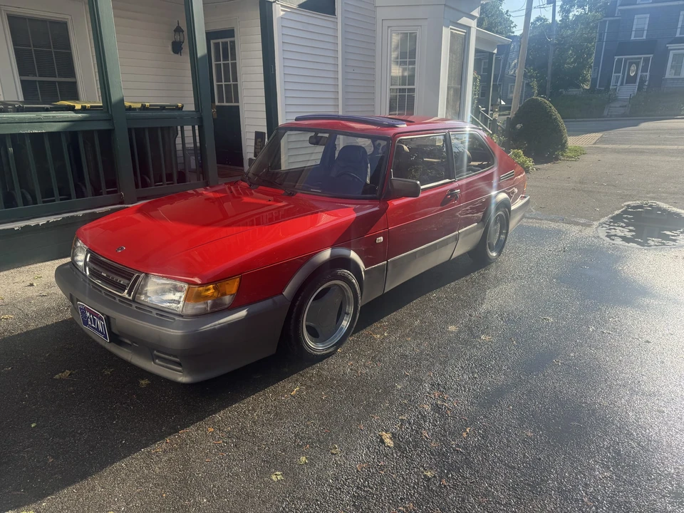 1990 Saab 900 SPG 1st Gen - Image 2 of 31