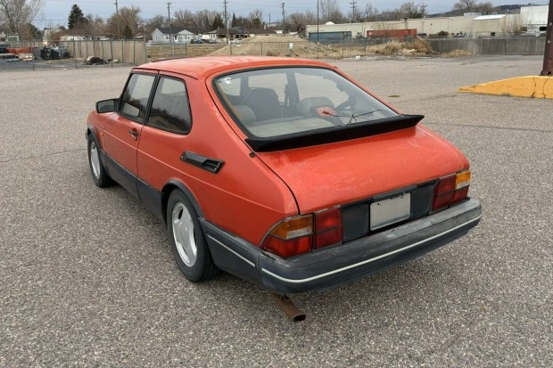1990 Saab 900 SPG 1st Gen - Image 2 of 7