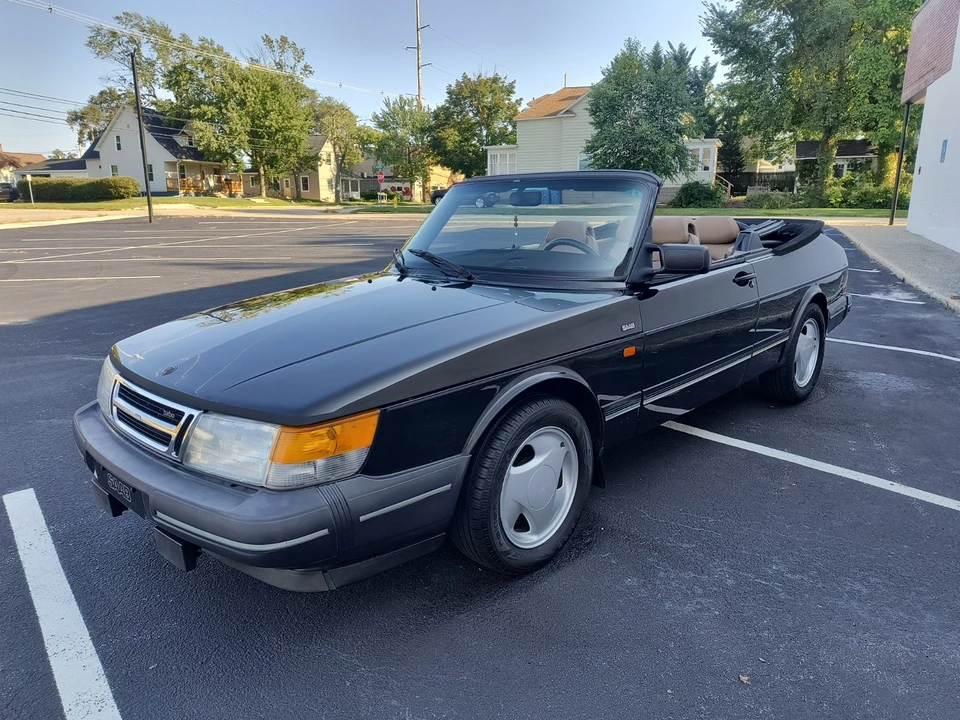 1990 Saab 900 1st Gen - Image 3 of 24