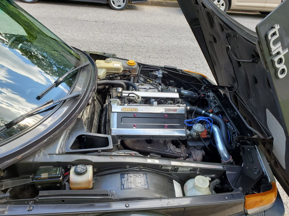 Saab 900 Turbo 1st Gen - Image 14 of 16