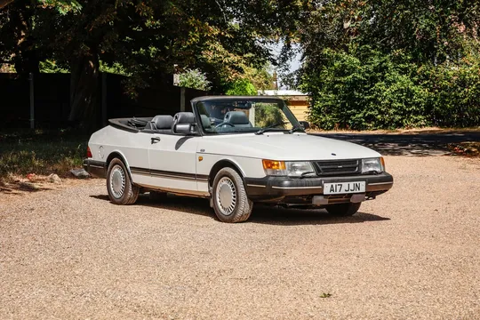 1990 Saab 900i Convertible Automatic