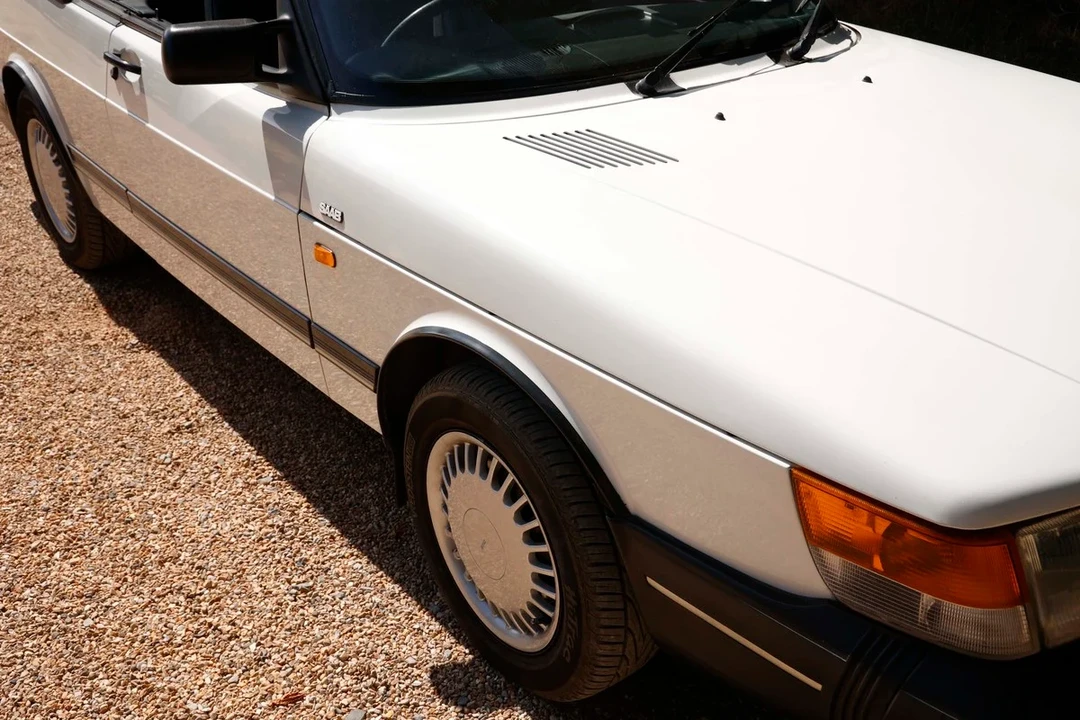 1990 Saab 900 1st Gen - Image 30 of 31