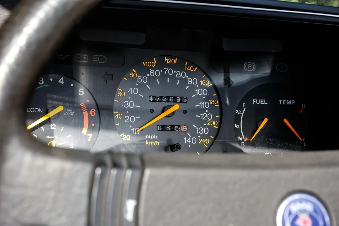 1990 Saab 900 1st Gen - Image 21 of 31