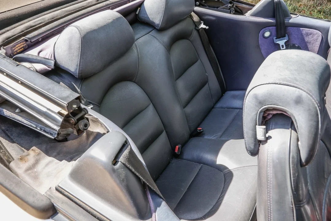 1990 Saab 900 1st Gen - Image 19 of 31