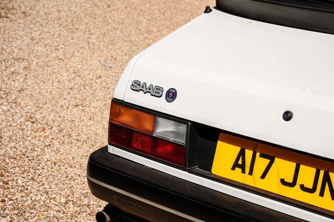 1990 Saab 900 1st Gen - Image 27 of 31