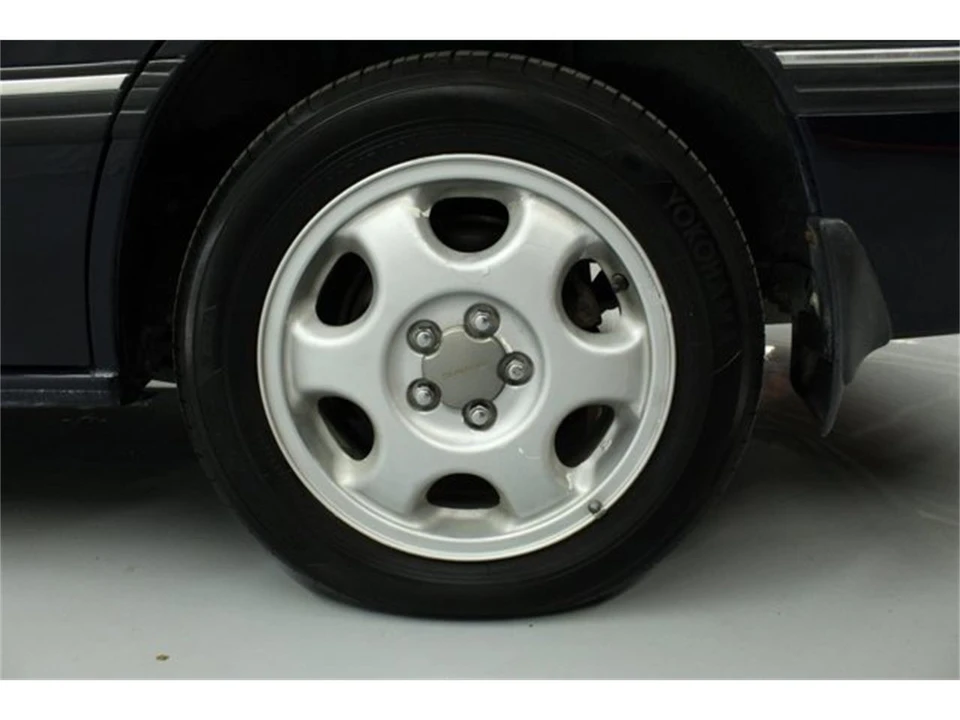 1990 Subaru Legacy 1st Gen - Image 30 of 31