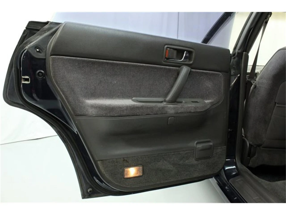 1990 Subaru Legacy 1st Gen - Image 25 of 31