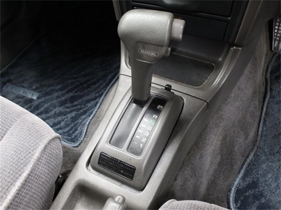 1990 Subaru Legacy 1st Gen - Image 17 of 31
