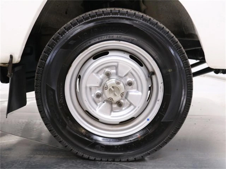 1990 Suzuki Carry & Every 8th Gen - Image 23 of 31