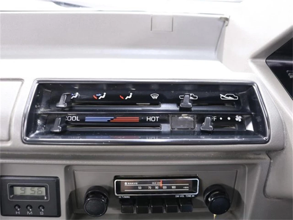 1990 Suzuki Carry & Every 8th Gen - Image 12 of 31