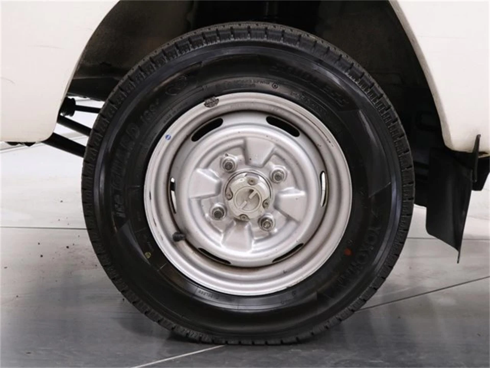 1990 Suzuki Carry & Every 8th Gen - Image 24 of 31