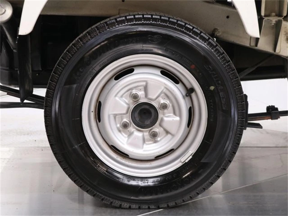 1990 Suzuki Carry & Every 8th Gen - Image 26 of 31