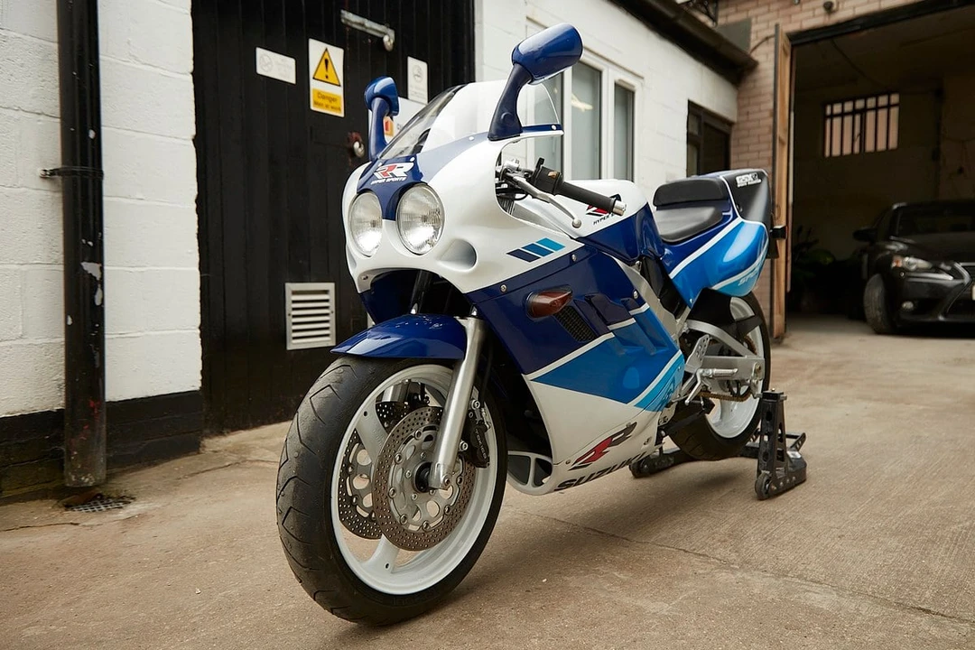 1990 Suzuki GSX-R - Image 2 of 30