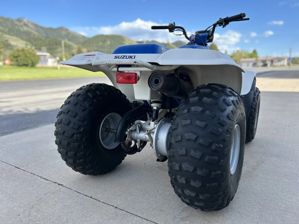 1990 Suzuki Motorcycles - Image 10 of 31