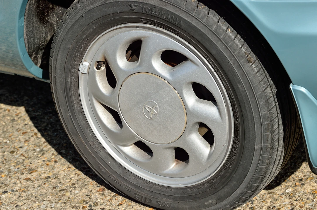 1990 Toyota Sera - Image 9 of 31