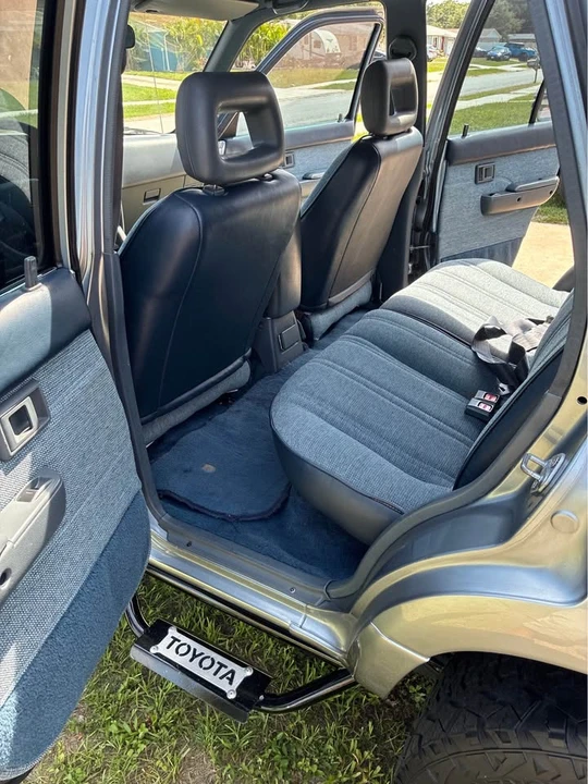 1990 Toyota 4Runner 2nd Gen - Image 6 of 7