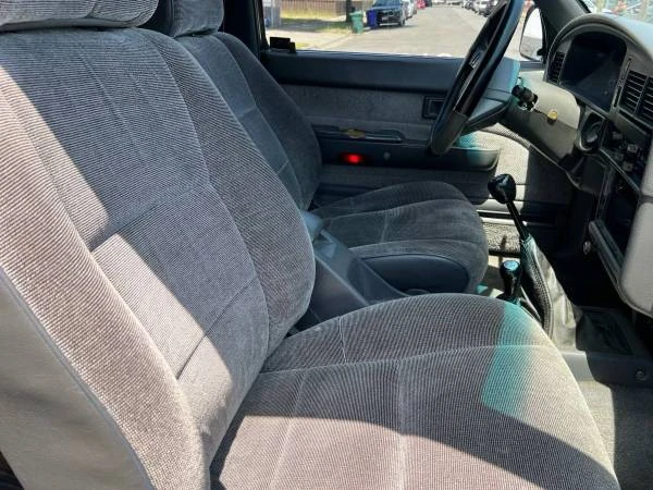 1990 Toyota 4Runner 2nd Gen - Image 11 of 18