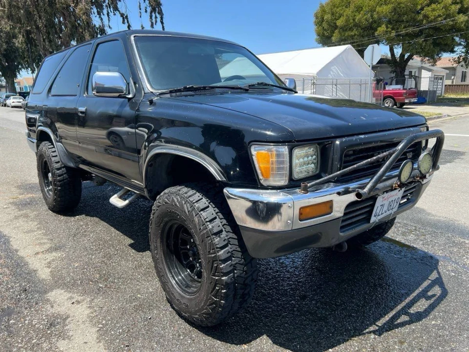 1990 Toyota 4Runner 2nd Gen - Image 4 of 23