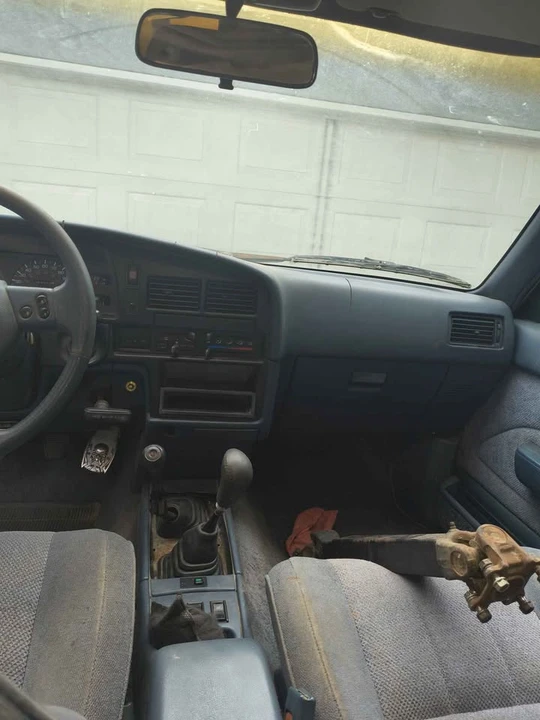 1990 Toyota 4Runner 2nd Gen - Image 8 of 14