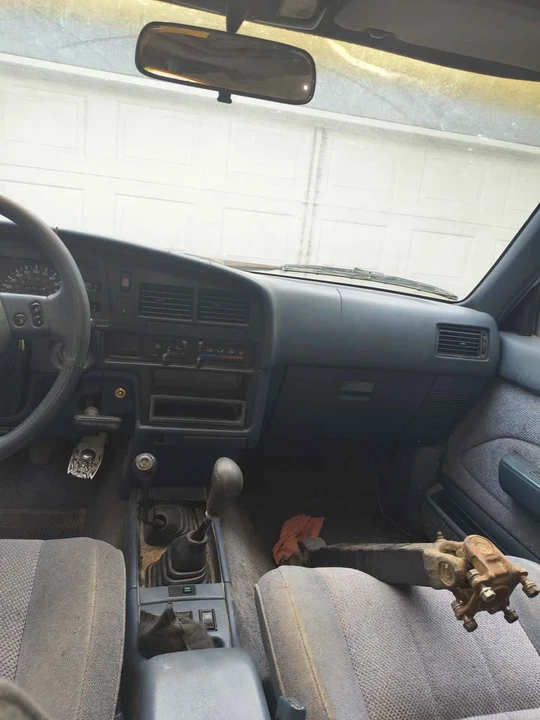 1990 Toyota 4Runner 2nd Gen - Image 14 of 17