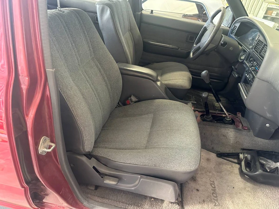 1990 Toyota 4Runner 2nd Gen - Image 14 of 18