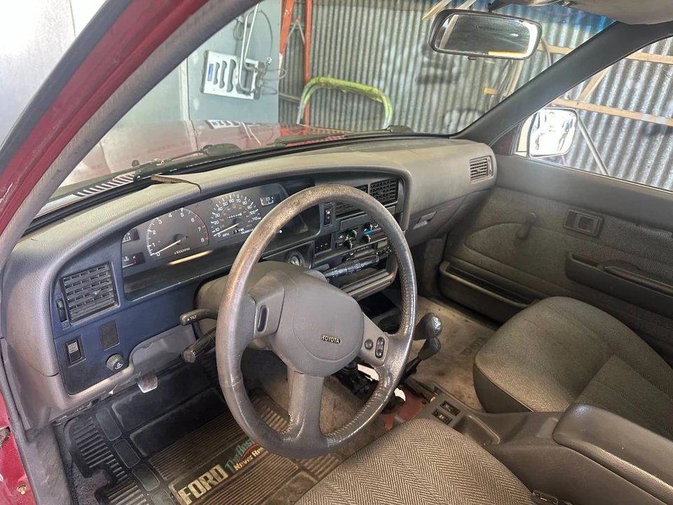 1990 Toyota 4Runner 2nd Gen - Image 10 of 18