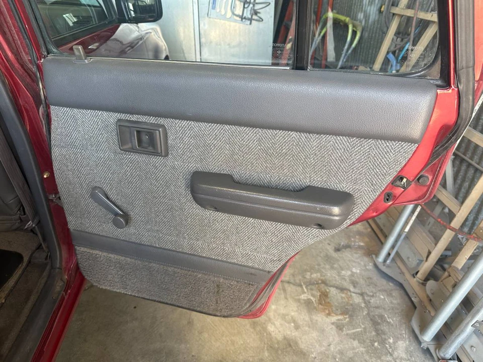 1990 Toyota 4Runner 2nd Gen - Image 17 of 18