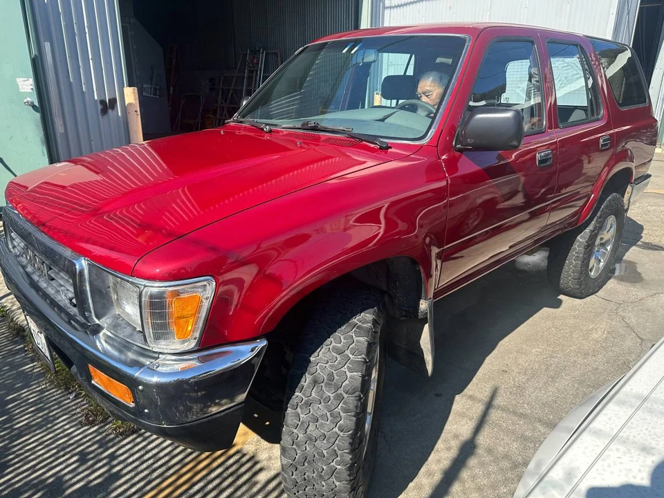 1990 Toyota 4Runner 2nd Gen - Image 5 of 18