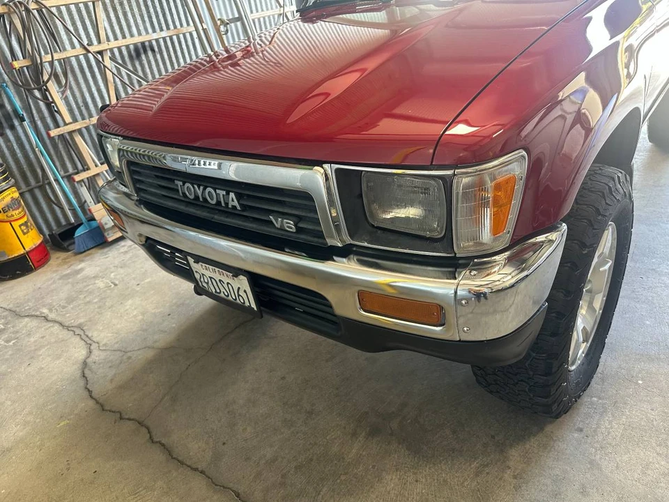 1990 Toyota 4Runner 2nd Gen - Image 8 of 18