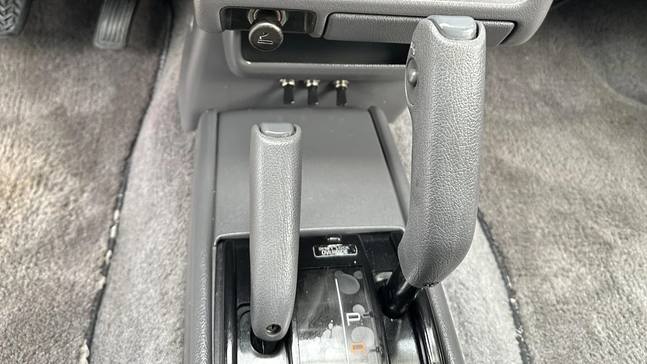 1990 Toyota 4Runner 2nd Gen - Image 16 of 22