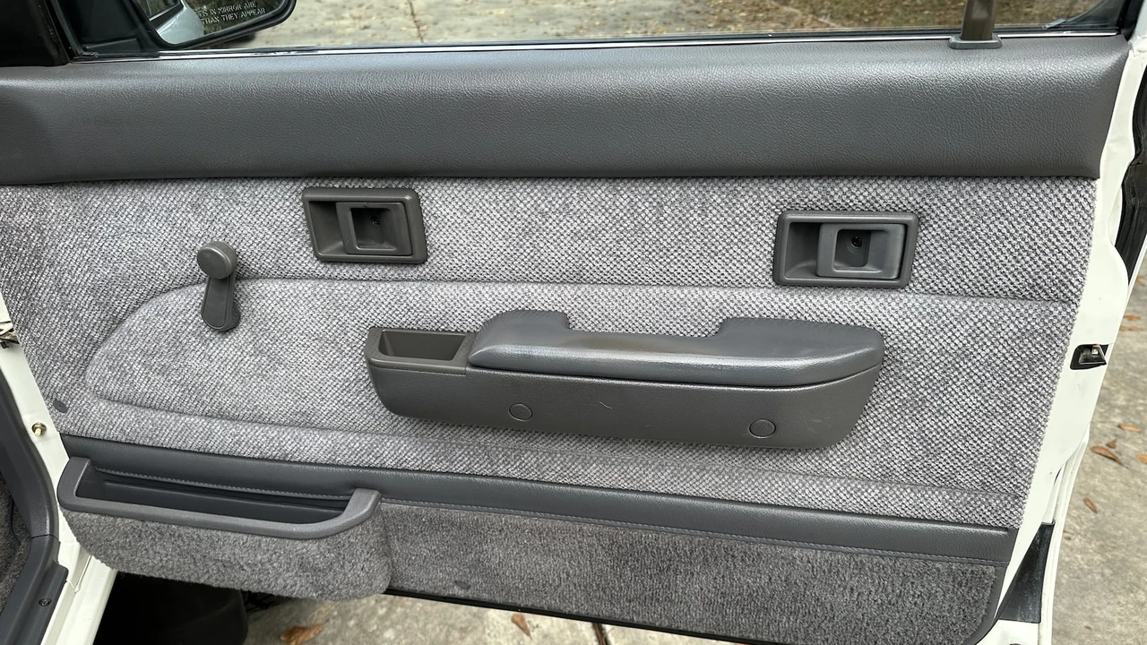 1990 Toyota 4Runner 2nd Gen - Image 17 of 22