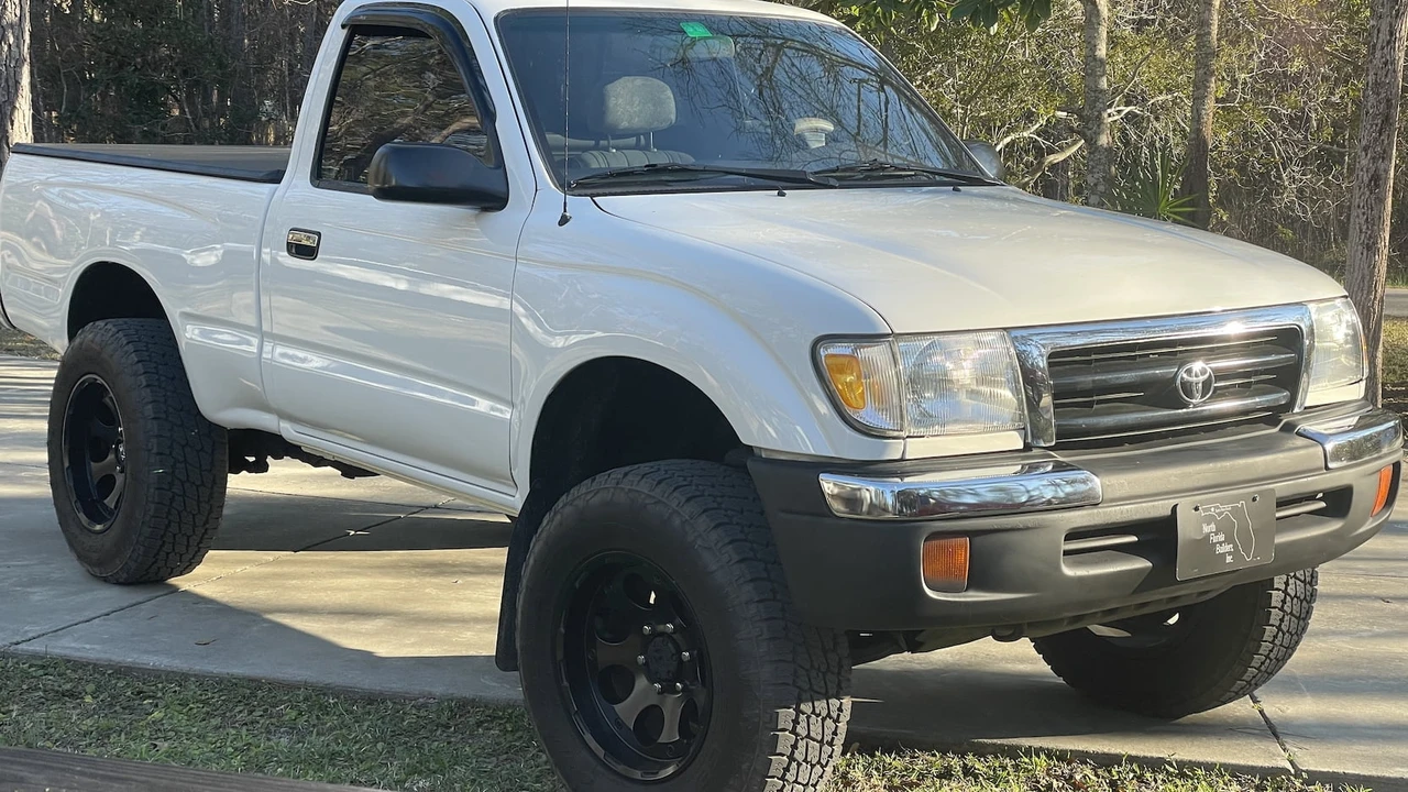 1990 Toyota 4Runner 2nd Gen - Image 19 of 22