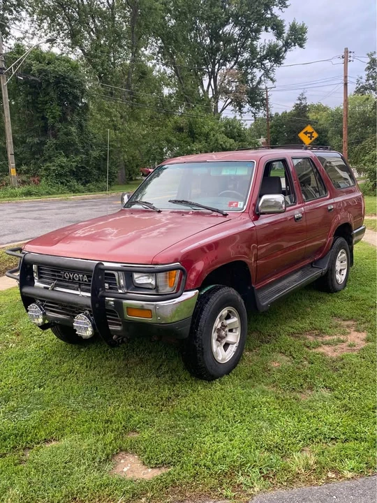 1990 Toyota 4Runner 2nd Gen - Image 2 of 11