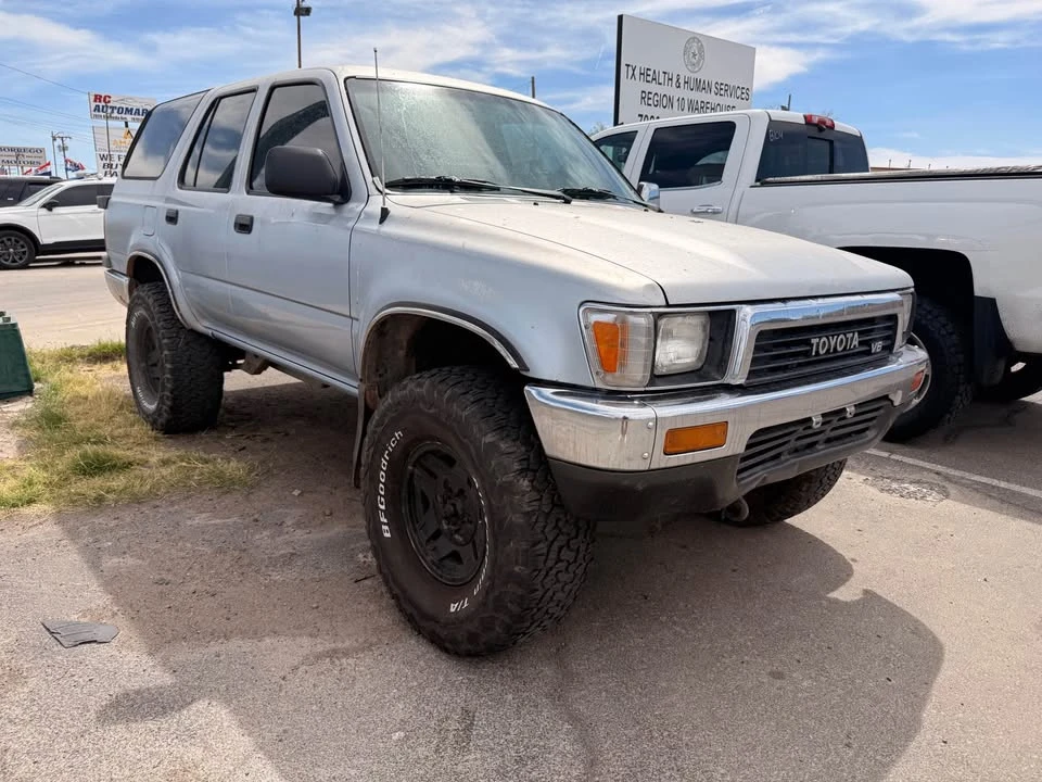 1990 Toyota 4Runner 2nd Gen - Image 2 of 14