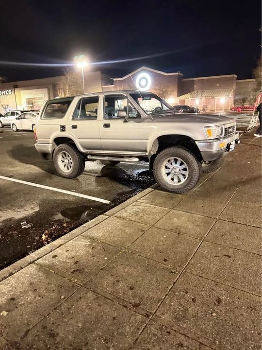 1990 Toyota 4Runner 2nd Gen - Image 5 of 17