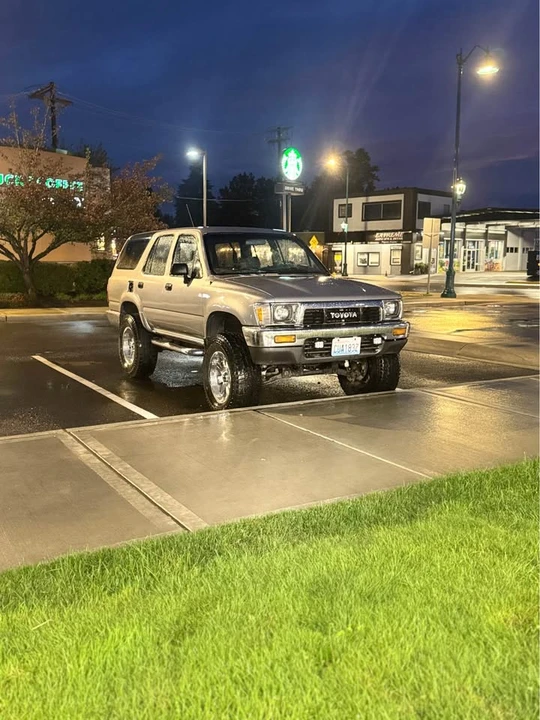 1990 Toyota 4Runner 2nd Gen - Image 2 of 17